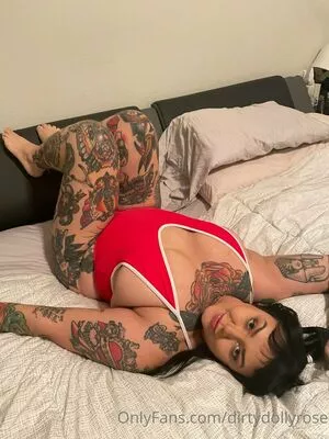 dirtydollyrose / dirty.dolly.rose nude photo #0013