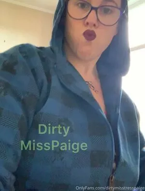 dirtymisstresspaige / dirtytimeent_ooproductionz фото голая #0065