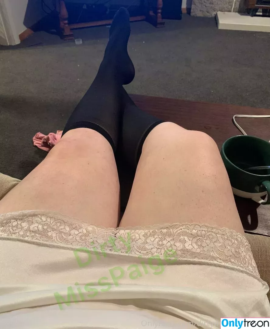dirtymisstresspaige nude photo #0054 (dirtytimeent_ooproductionz)