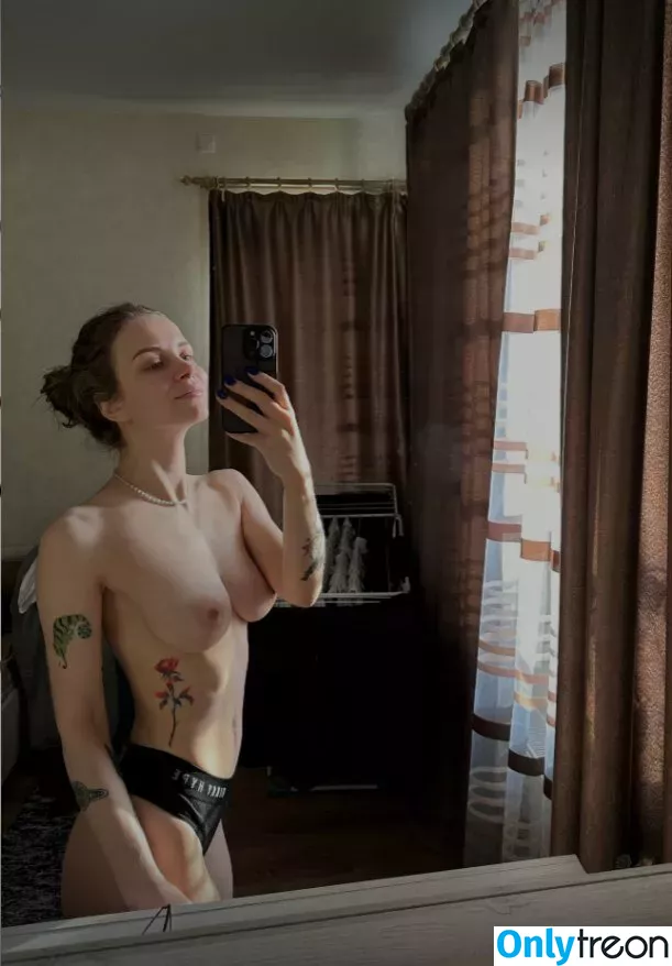 disenchantment nude photo #0106 (disenchantment1 / jnthn_lvngstn)