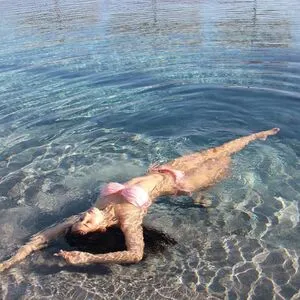 Disha Patani / Paatni / dishapatani / dishpatani nude photo #0047