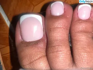 dissatoes / dissa_toes nude photo #0001