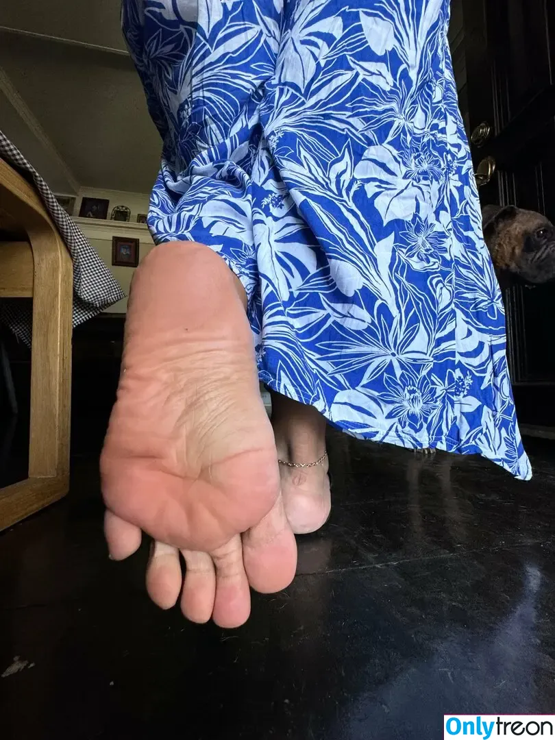 dissatoes nude photo #0065 (dissa_toes)
