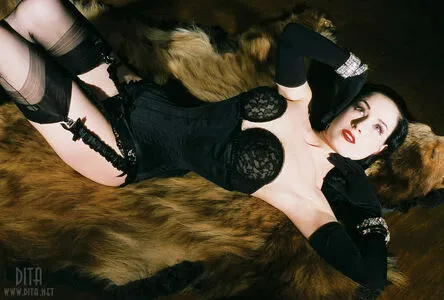 Dita Von Teese / Ditavonteese / creepy___spice фото голая #0134