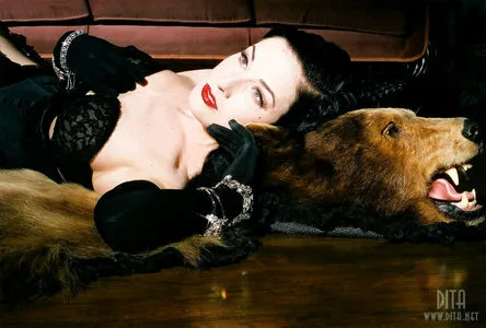 Dita Von Teese / Ditavonteese / creepy___spice фото голая #0147