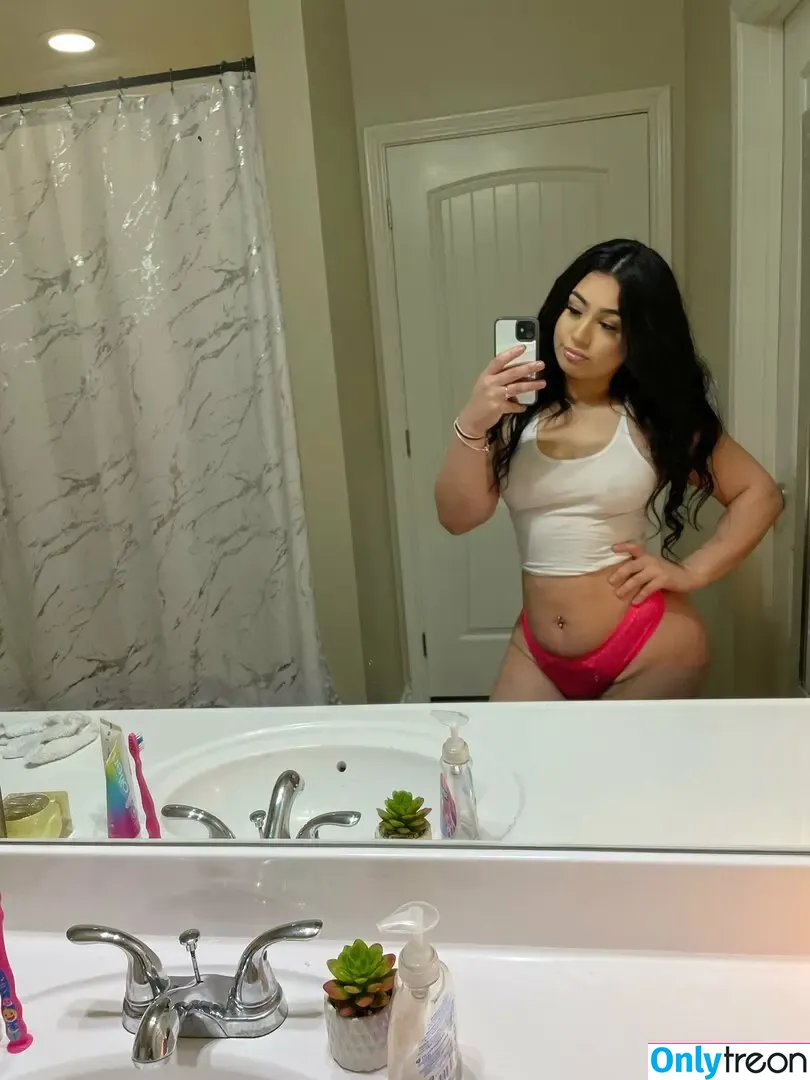Divine.Luv nude photo #0001 (divine._.6)