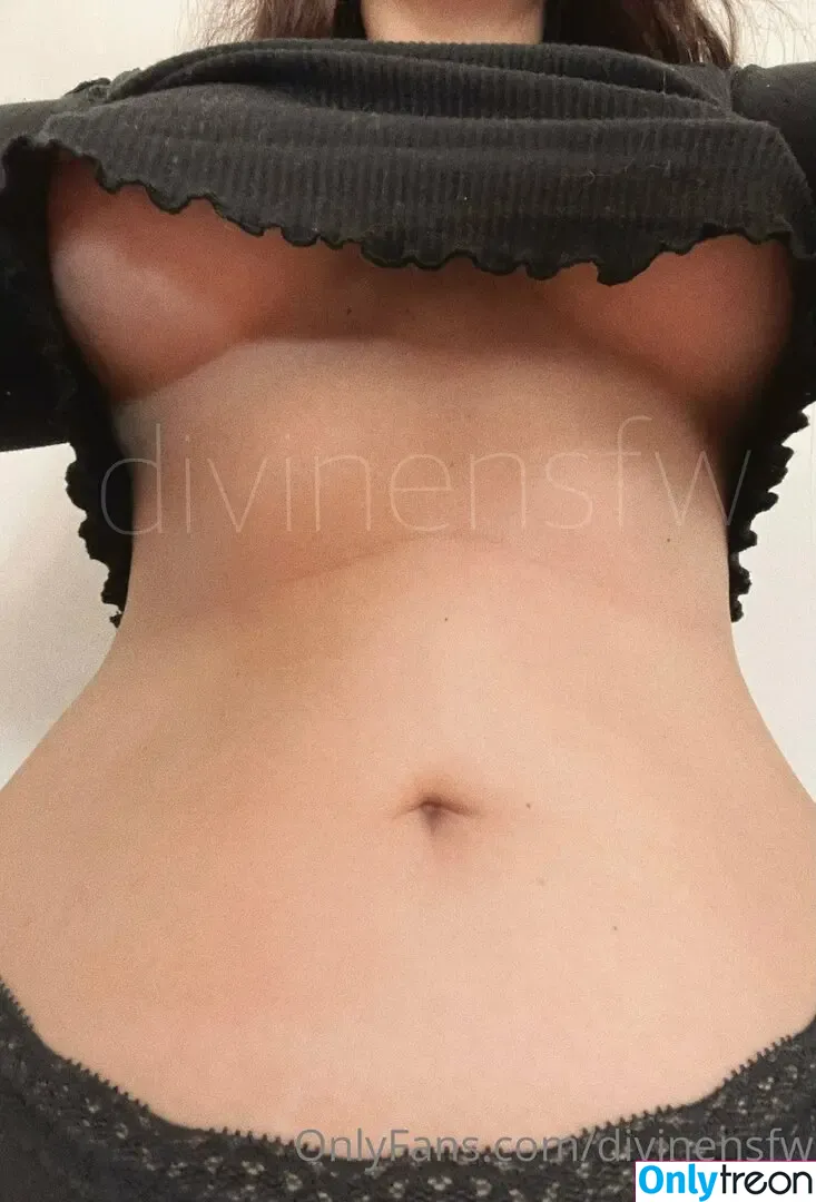 divinensfw nude photo #0009 (divinechloe)