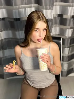 dixyshmixy / mixidixy nude photo #0016
