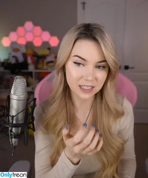 Dizzykitten / dizzykitten7 / dizzykittenpaws / thedizzykitten фото голая #1889