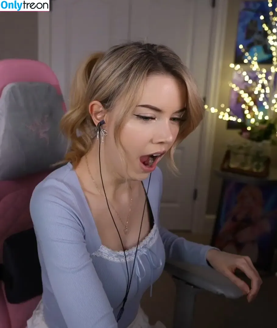 Dizzykitten голая photo #1625 (dizzykitten7 / dizzykittenpaws / thedizzykitten)