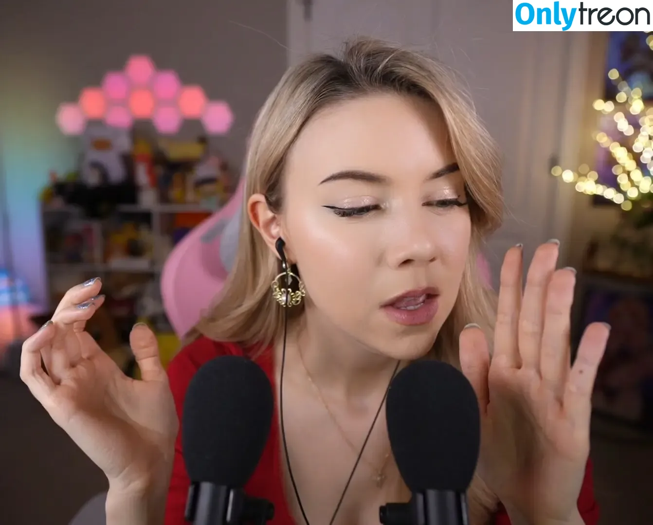 Dizzykitten голая photo #1668 (dizzykitten7 / dizzykittenpaws / thedizzykitten)