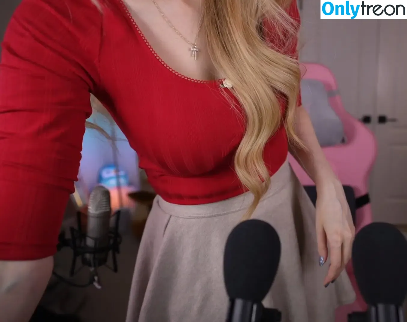Dizzykitten голая photo #1696 (dizzykitten7 / dizzykittenpaws / thedizzykitten)