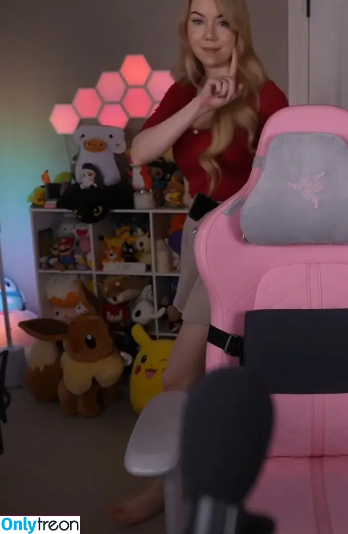 Dizzykitten голая photo #1707 (dizzykitten7 / dizzykittenpaws / thedizzykitten)