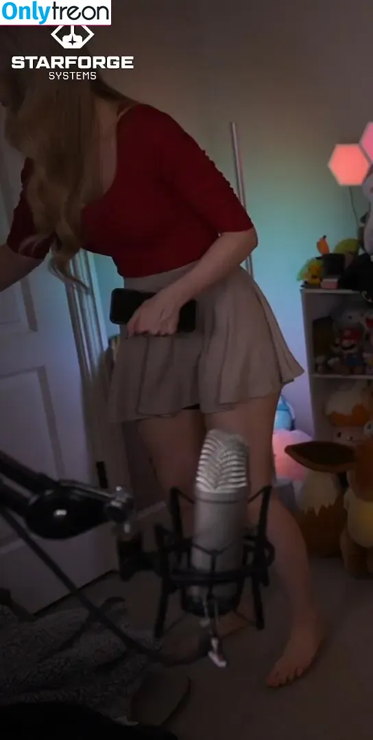 Dizzykitten голая photo #1712 (dizzykitten7 / dizzykittenpaws / thedizzykitten)