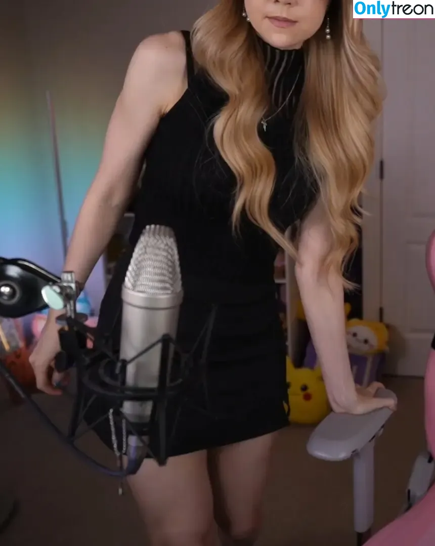 Dizzykitten голая photo #1808 (dizzykitten7 / dizzykittenpaws / thedizzykitten)