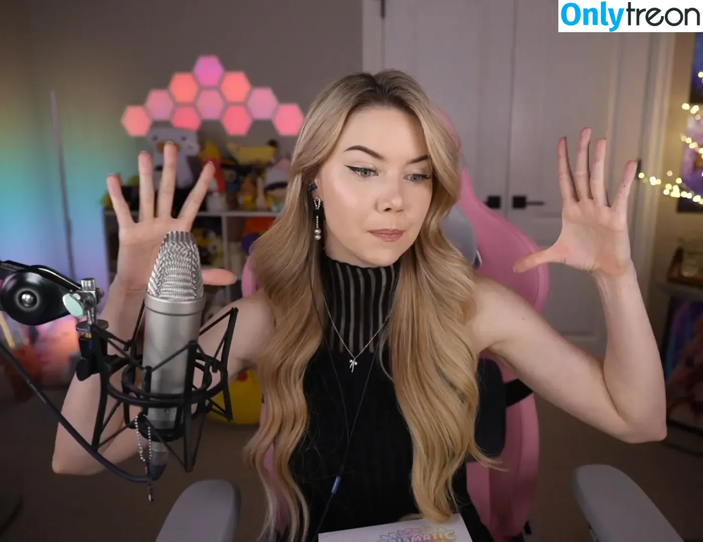Dizzykitten nude photo #1836 (dizzykitten7 / dizzykittenpaws / thedizzykitten)