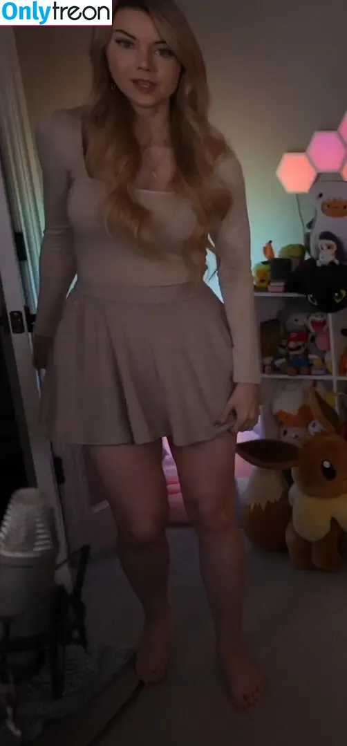 Dizzykitten nude photo #1927 (dizzykitten7 / dizzykittenpaws / thedizzykitten)