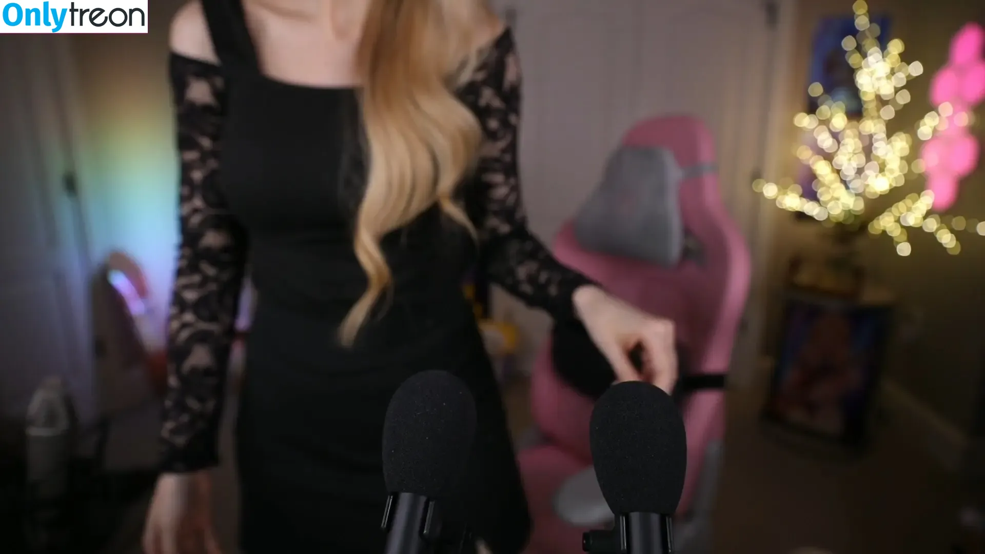 Dizzykitten nude photo #1961 (dizzykitten7 / dizzykittenpaws / thedizzykitten)