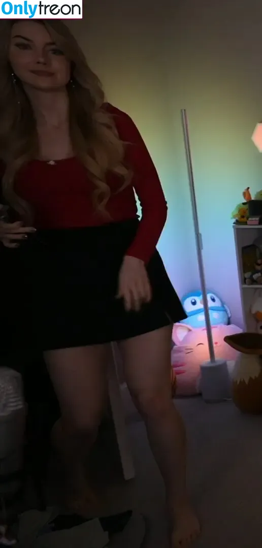 Dizzykitten nude photo #1979 (dizzykitten7 / dizzykittenpaws / thedizzykitten)