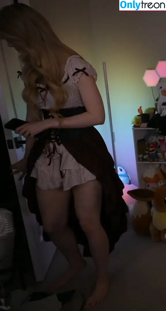 Dizzykitten голая photo #1981 (dizzykitten7 / dizzykittenpaws / thedizzykitten)