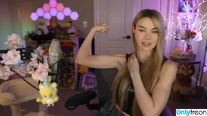 Dizzykitten / dizzykitten7 / dizzykittenpaws / thedizzykitten nude photo #2612