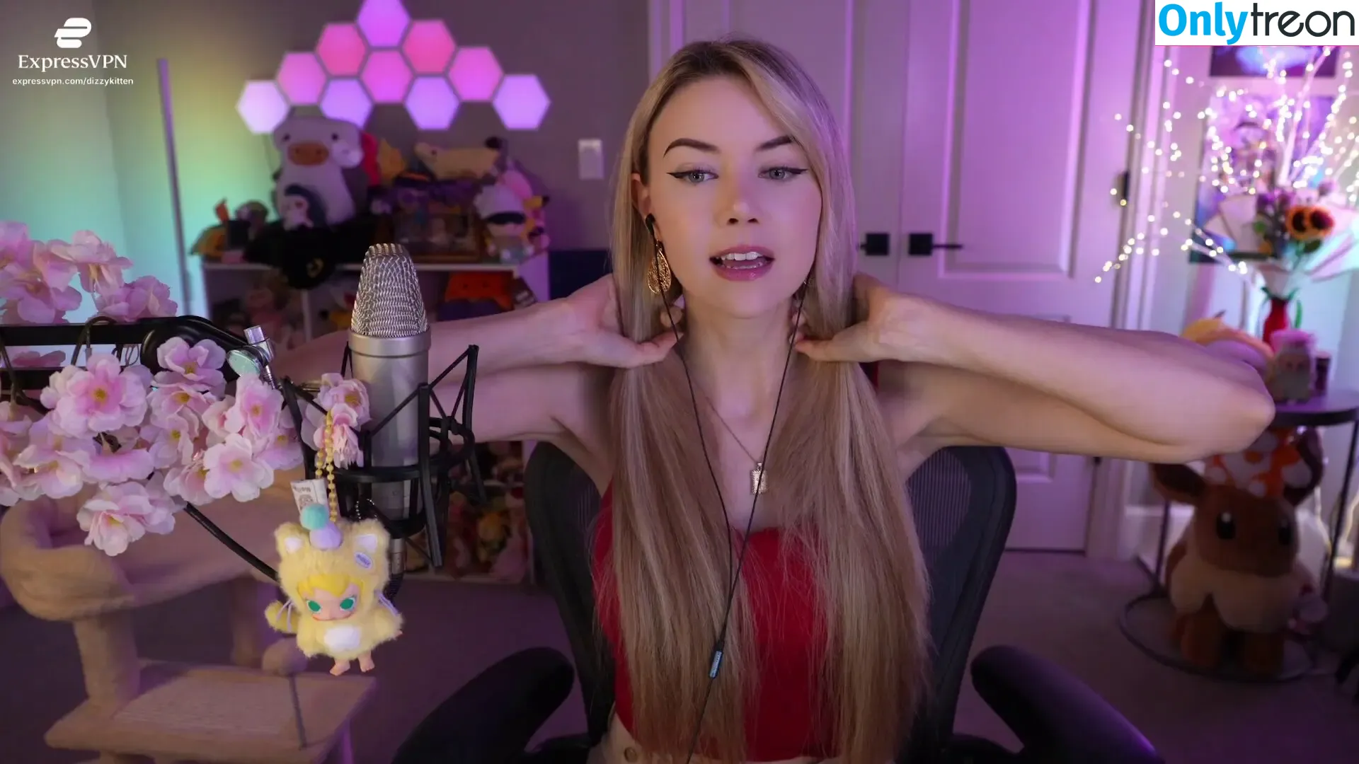 Dizzykitten nude photo #2539 (dizzykitten7 / dizzykittenpaws / thedizzykitten)