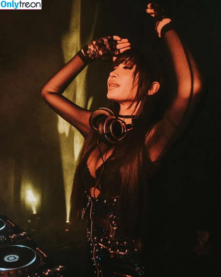 DJ HEAVYGRINDER голая photo #0028 (HEAVYGRINDER / Marie Vaunt / djheavygrinder)