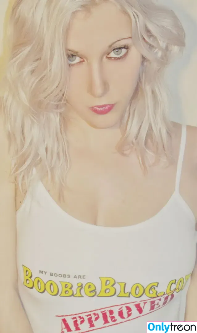 DJane Mirjami голая photo #0014 (DJane Mirjami)