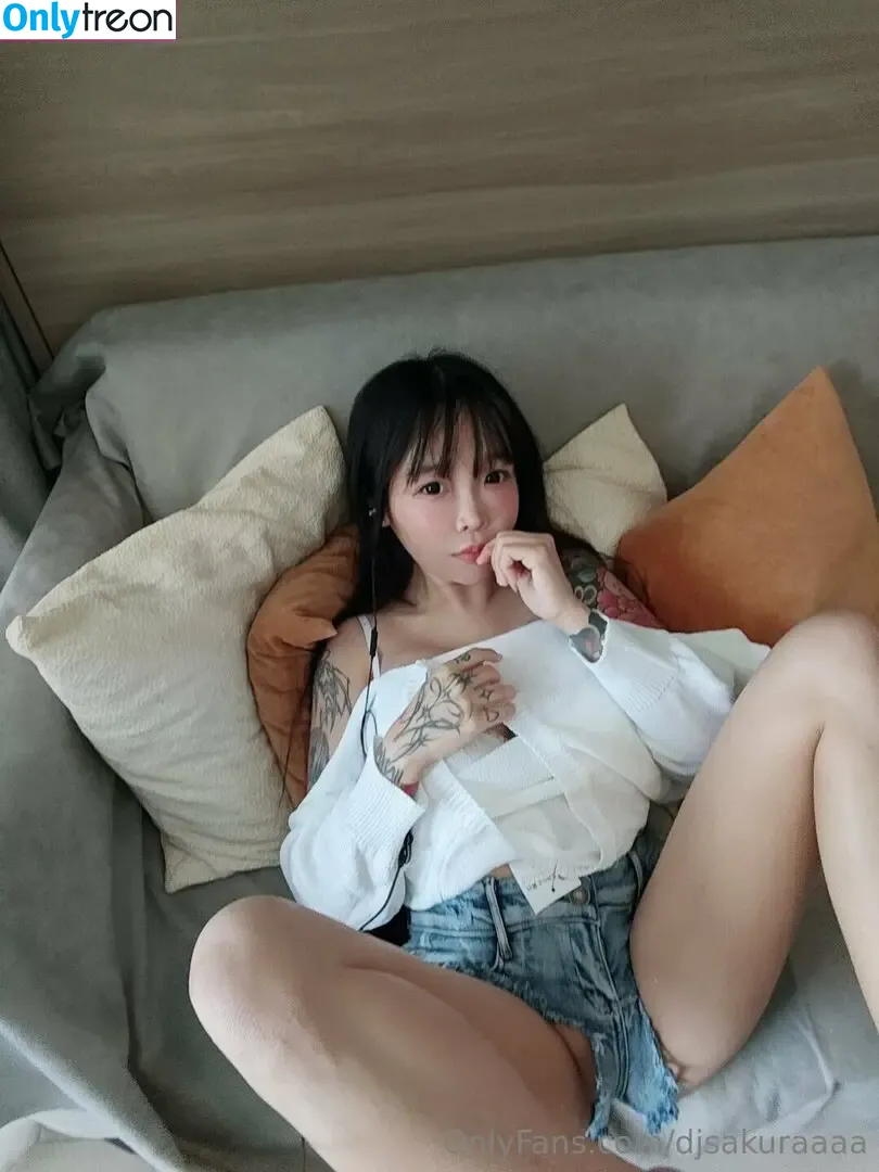 djsakuraaaa nude photo #0111 (dj.sakuraaa)