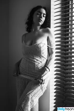 dlc.mara / dlcmara / popgloss nude photo #0063