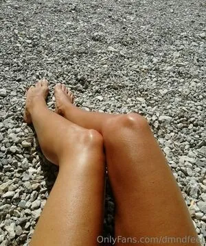 dmndfeet / dmonte_fashion nude photo #0024