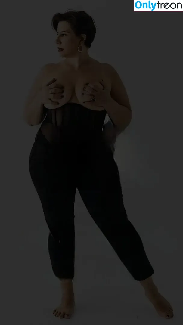 doctormakarova nude photo #0037 (martievonkarma)