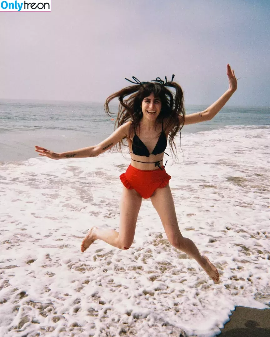 Doddleoddle голая photo #0313 (Dodie Clark)