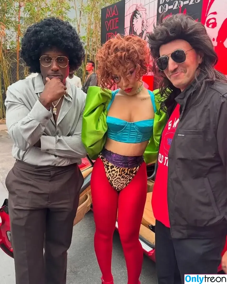 Doja Cat голая photo #1967 (DojaCat)