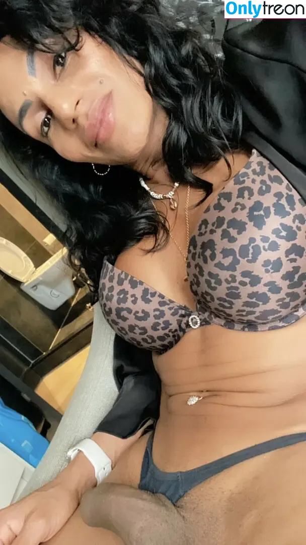 DollLessa nude photo #0009 (ByahLessa / LadyBlessa / dollnesa)