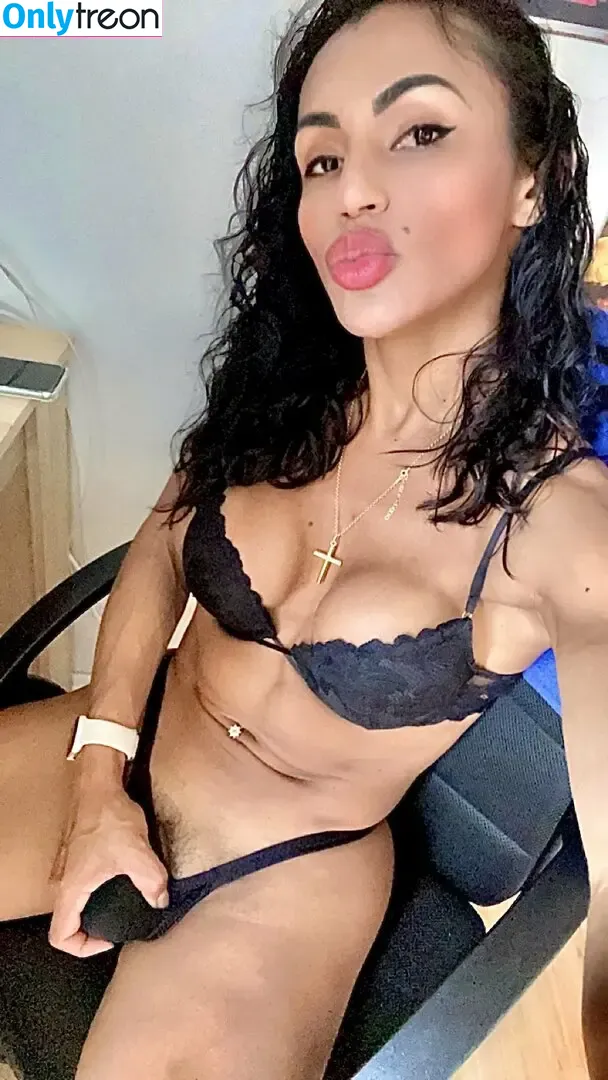 DollLessa nude photo #0019 (ByahLessa / LadyBlessa / dollnesa)