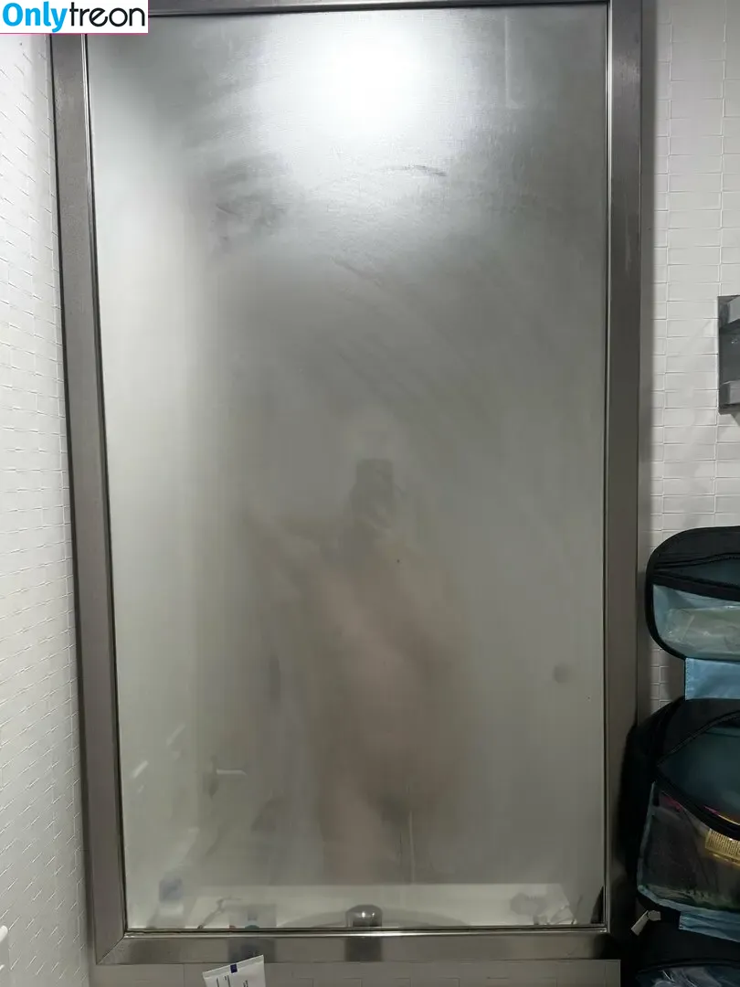 dollylol nude photo #0056 (diabolic_dolly / dollybxbyy)