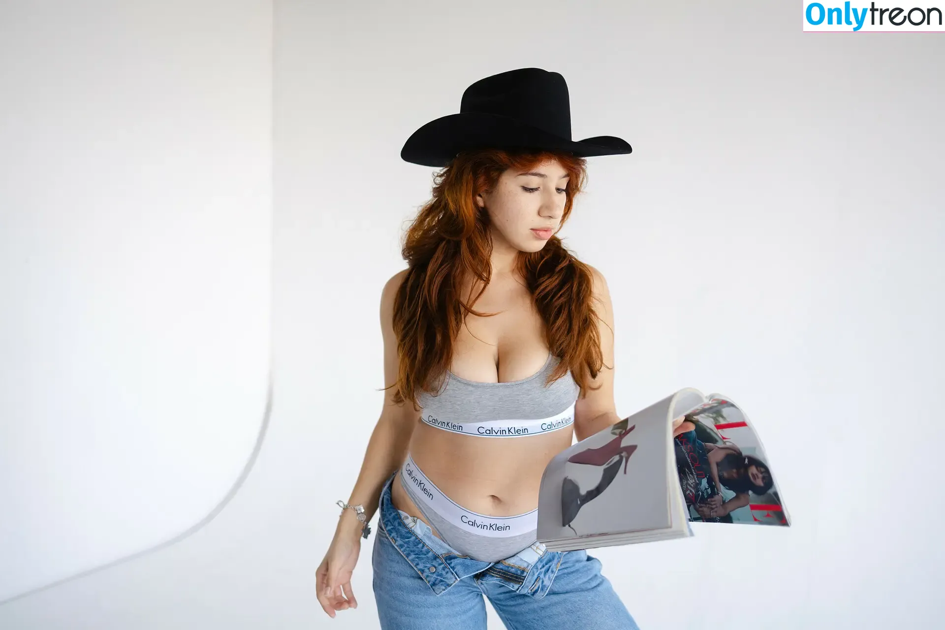 domi.elizabethh nude photo #0099 (domi.elizabeth / domielizabethh)