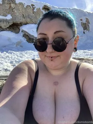  nude photo #0004