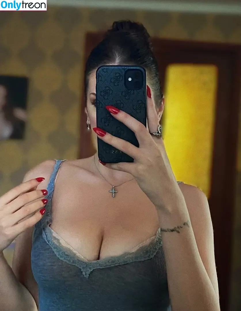 donnafetro голая photo #0517 (jilydass)