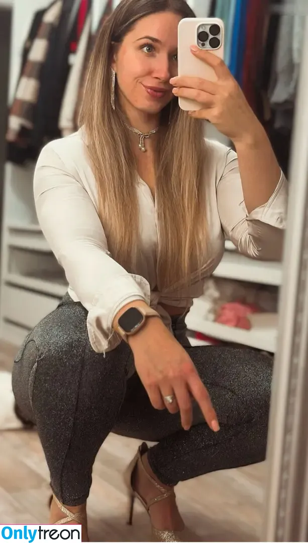 Doreen Zing голая photo #0097 (diedoreen_)