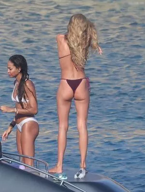 Doutzen Kroes / doutzen nude photo #0071