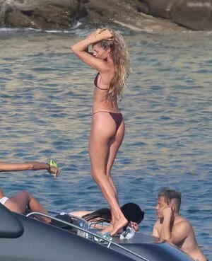 Doutzen Kroes / doutzen nude photo #0073