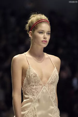 Doutzen Kroes / doutzen nude photo #0131