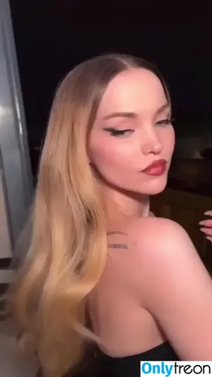 Dove Cameron / dovecameron фото голая #0081