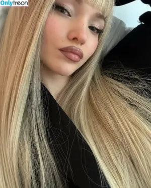 Dove Cameron / dovecameron фото голая #0223