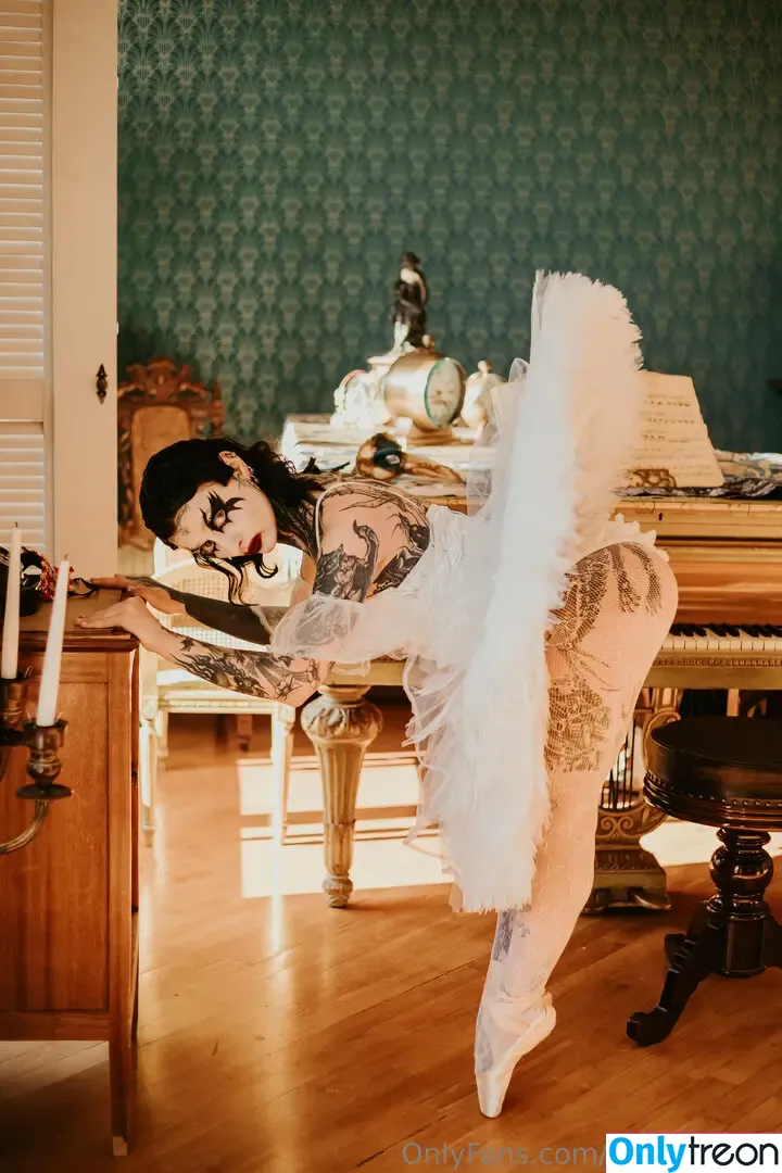 draken_lady nude photo #0705 (Lust Dragon / iamthedragonlady / yo-landi_black)