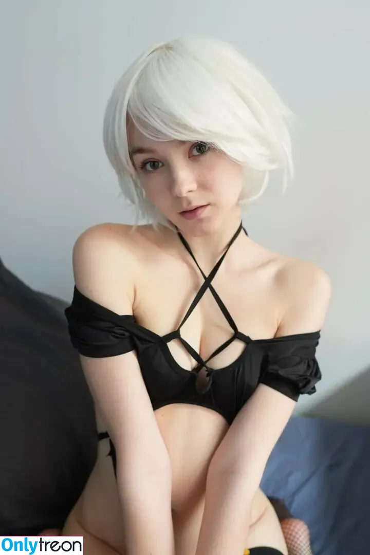 dreamlilo nude photo #0023 (dreamliteofficial / legal_loli18)