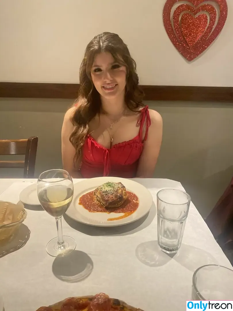 DreElla голая photo #0002 (dreela_)