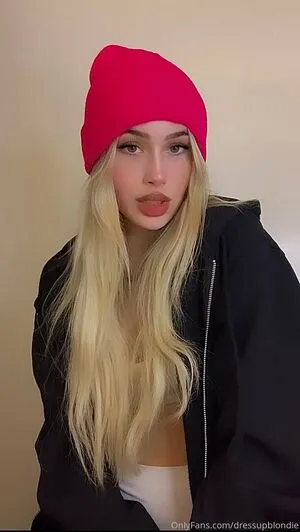 Dressupblondie / happy2bthick фото голая #0097